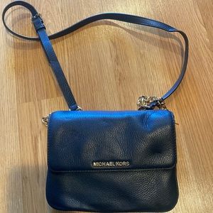 BRAND NEW- Michael KORS Navy Cross Body Bag